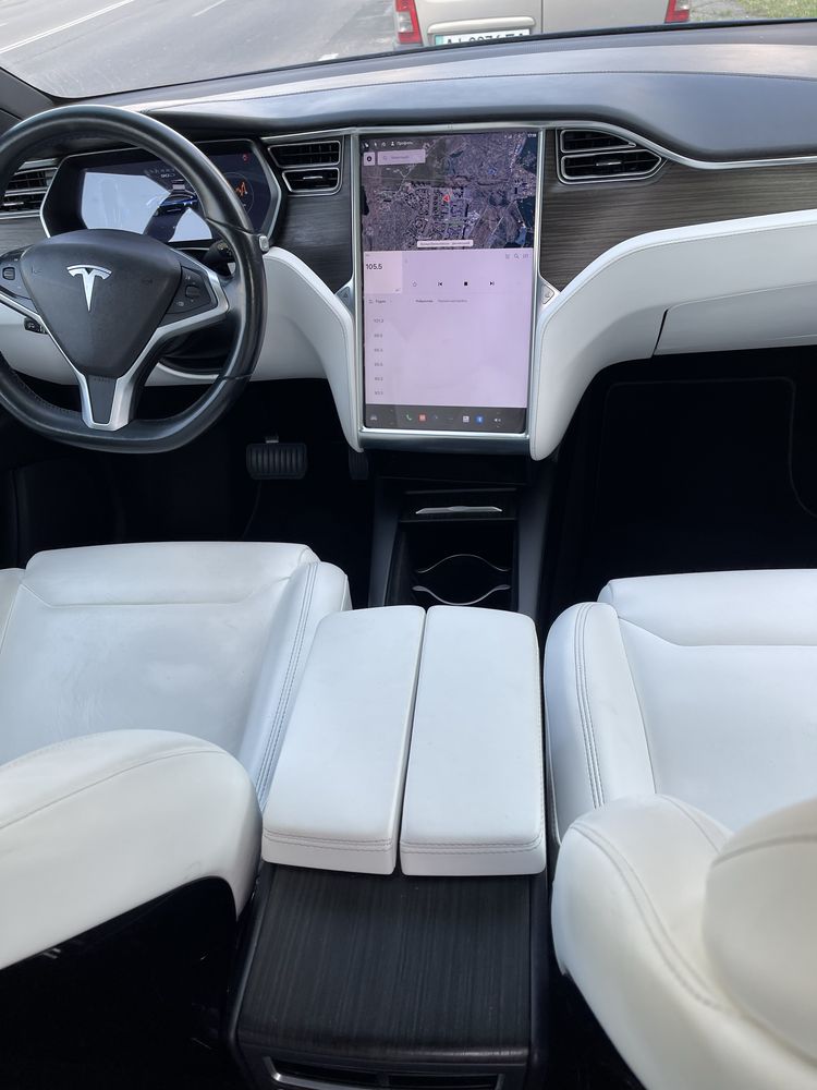 Tesla model X 90D dual motor