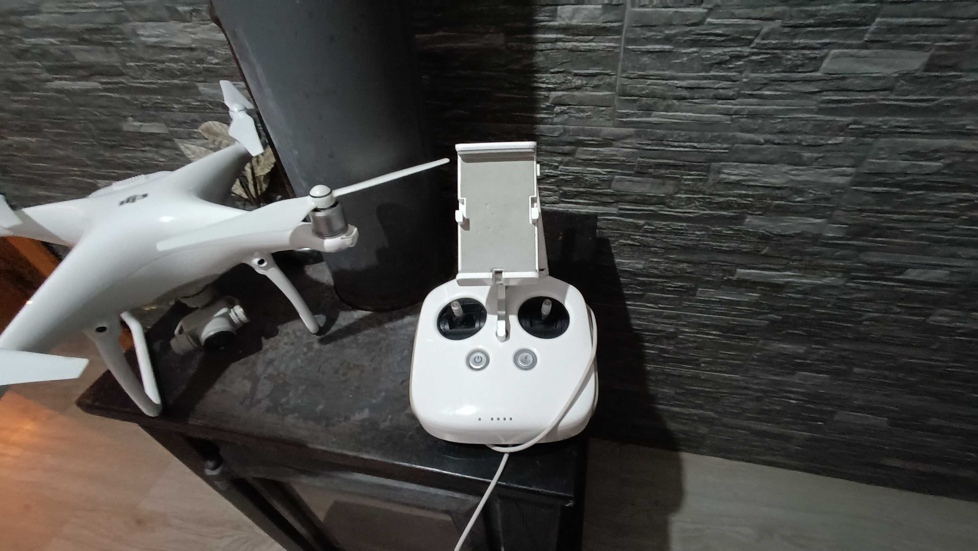 vendo Drone  DJI Phantom 4