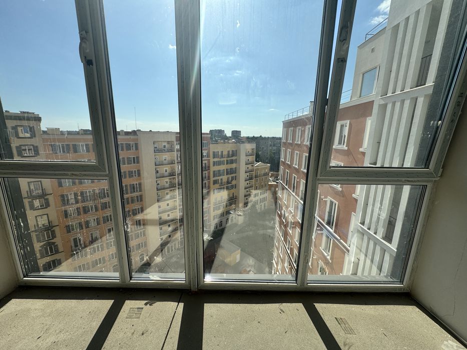 Инглези/Таирова студия в ЖК «Виа Рома»