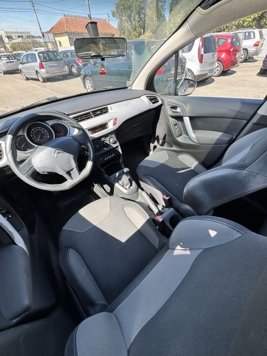 Citroen C3 1.2i 82CV