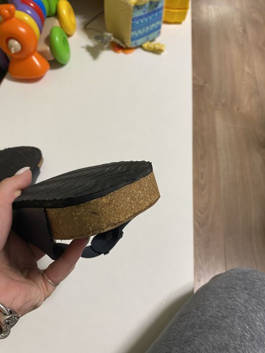 Шльопанці Avenue 37 розмір 24 см