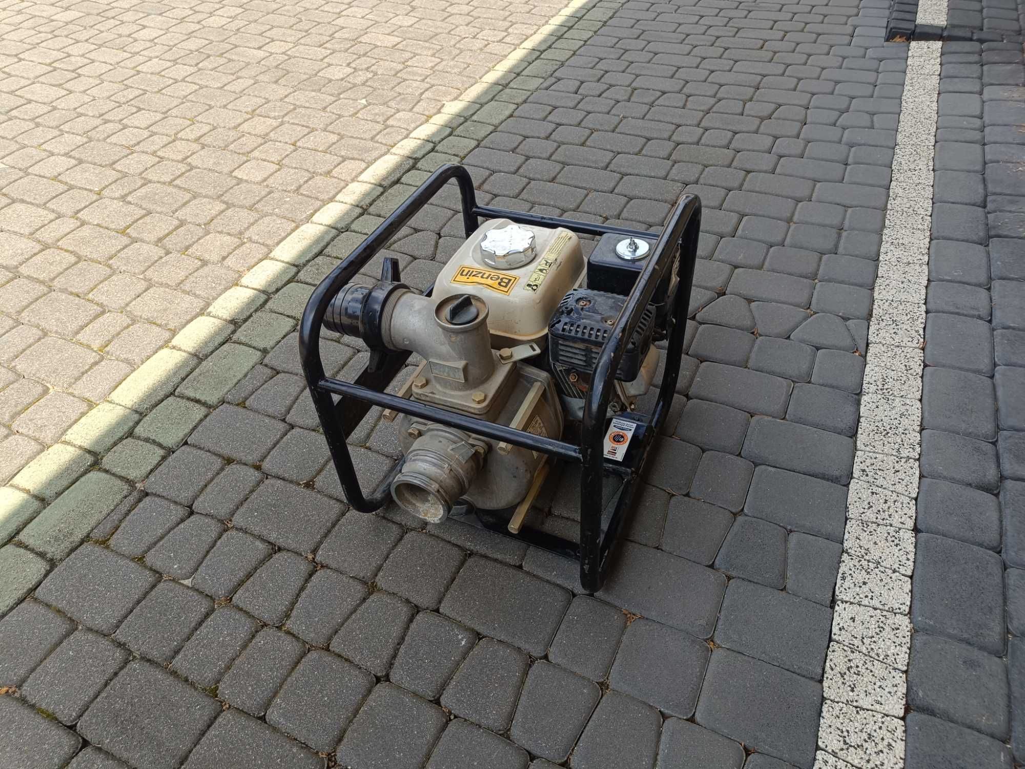 Motopompa Kohler TR3 60H. używana, stan BDB, z wężami