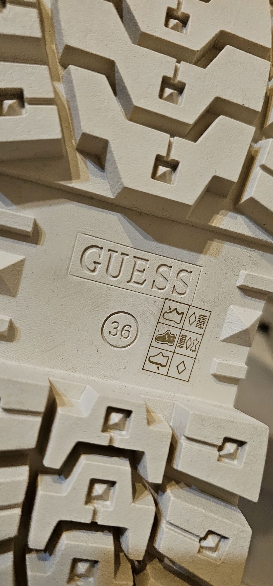 Botki trapery Guess