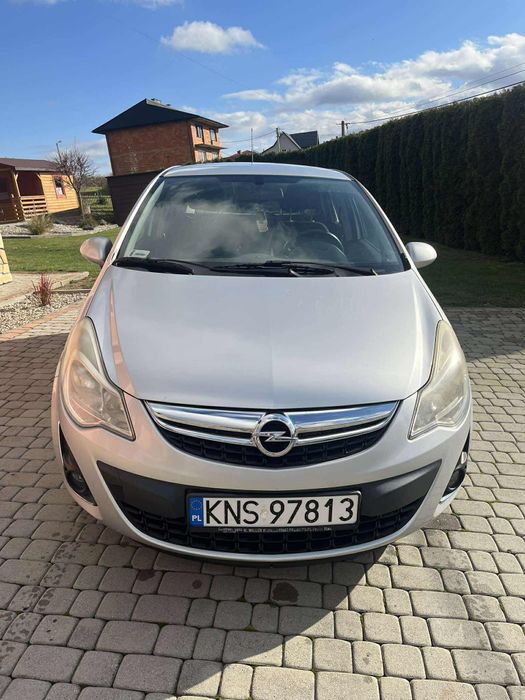 Opel corsa 2011 1.2