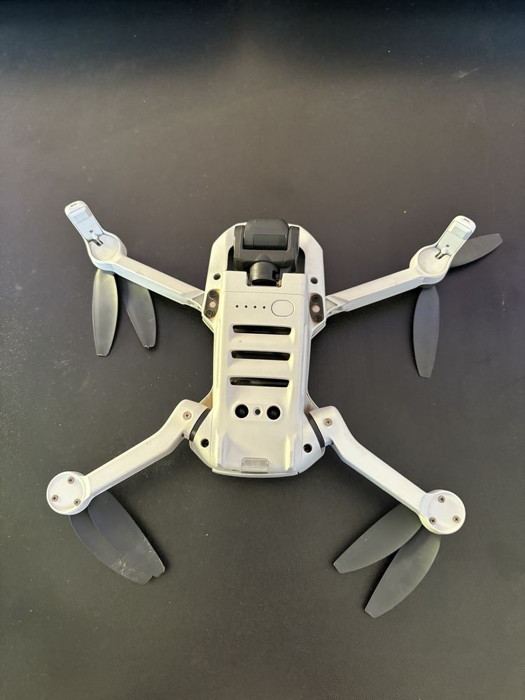 Dron.