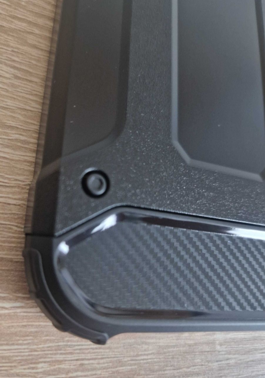 Armor Carbon Case do Iphone 15 Czarny