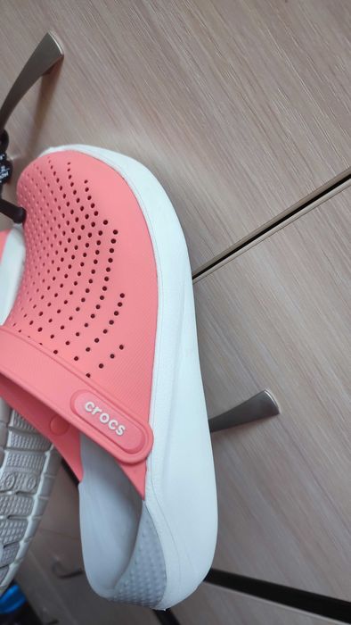 Crocs р.36-37 на стопу 23 см.