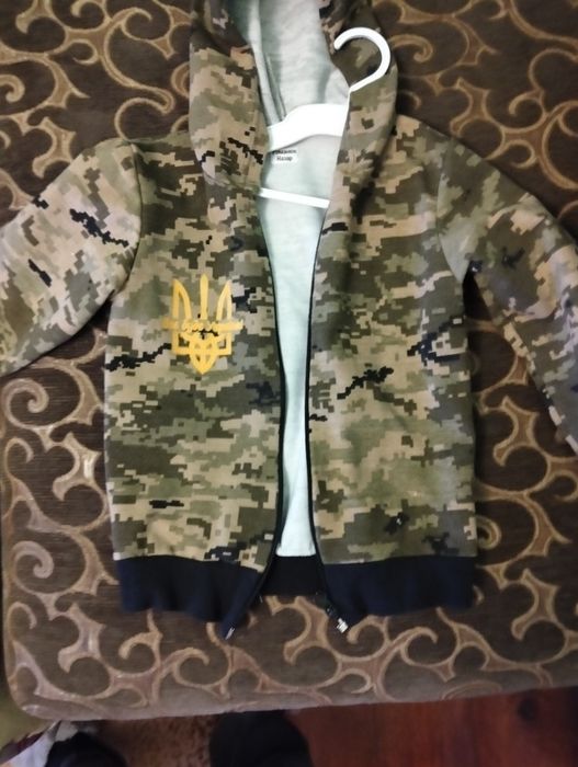 Кофта на замочку для хлопчика