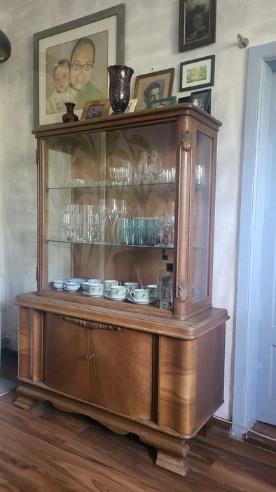 Kredens witryna art deco