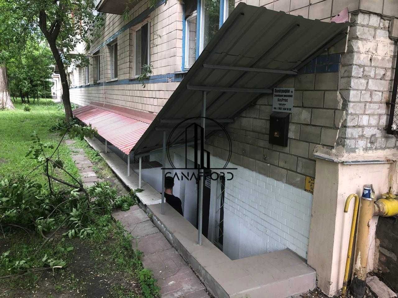 фасадне, Кириллівська 116а , 60м2. стадіон Спартак, парк Хвойки
