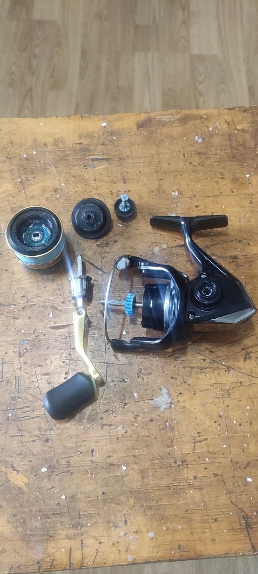 Продам shimano naskiI C2000S-B