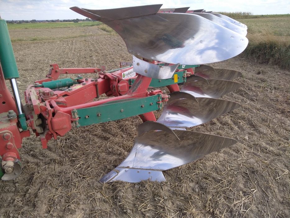 Pług kverneland es 95 ładny stan