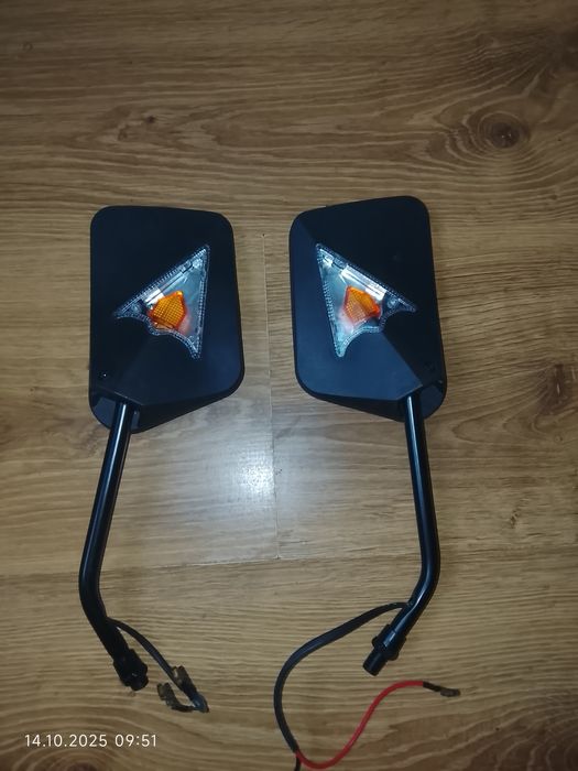 Lusterka, skuter, motorower, z kierunkowskazami