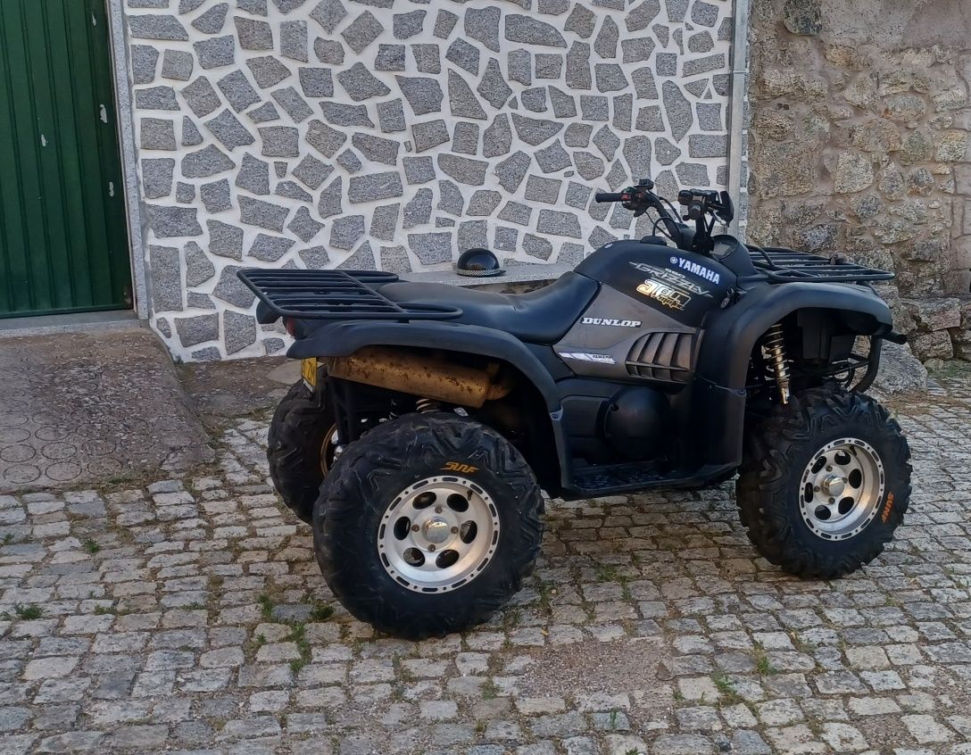 Moto 4 Yamaha  grizzly 660cc 4x4 ano 2005 com poucos km