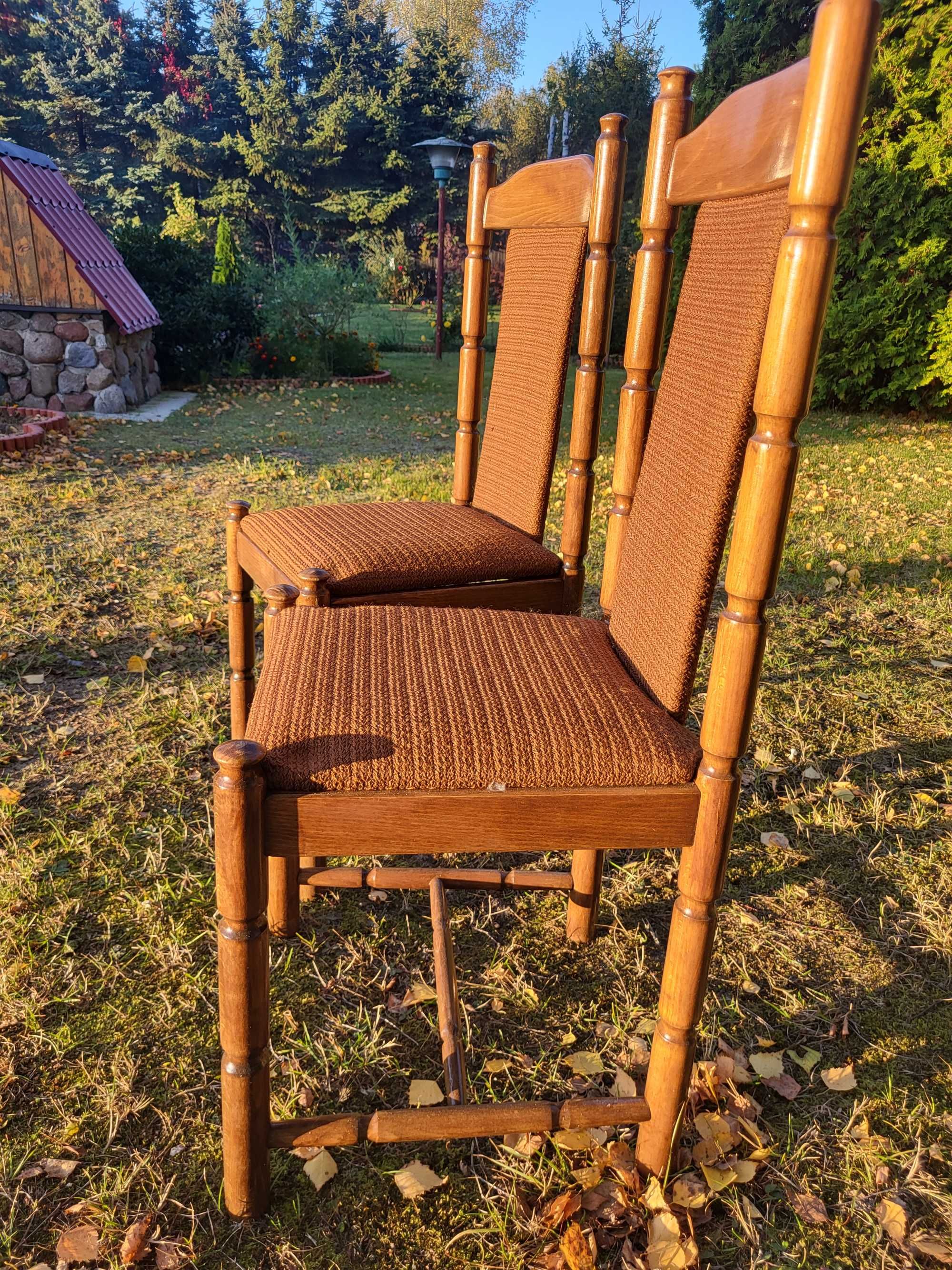 Bardzo ładne krzesła - 6 sztuk - odrestaurowane. Jak nowe.