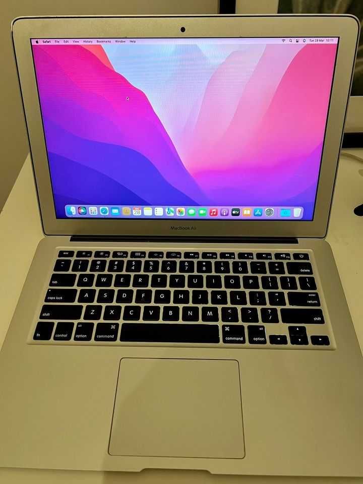 MacBook Air 13 / 2015 / 8GB