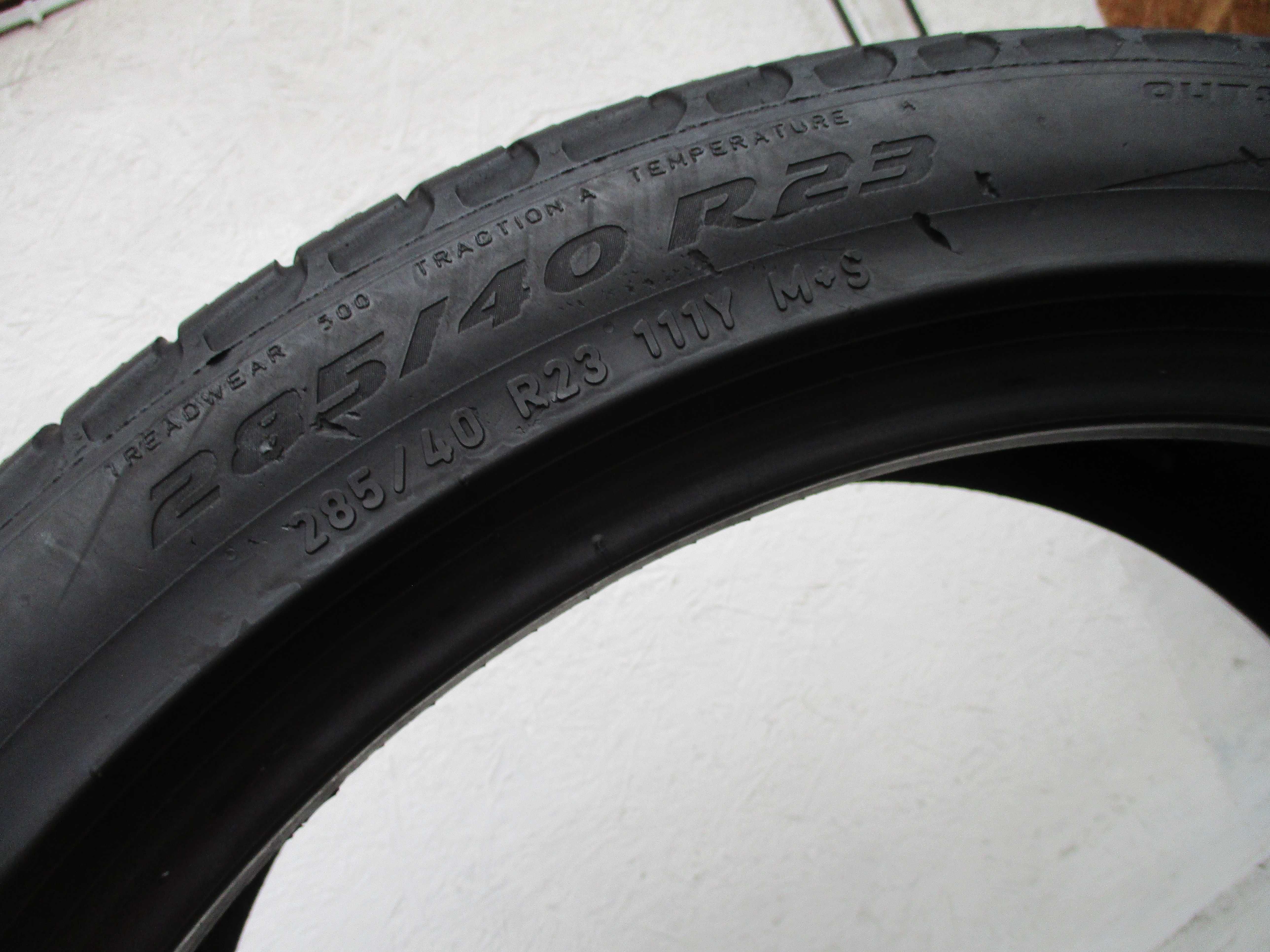 1x 285/40r23 Pirelli Scorpion Zero TM All season 5,2mm 22r.