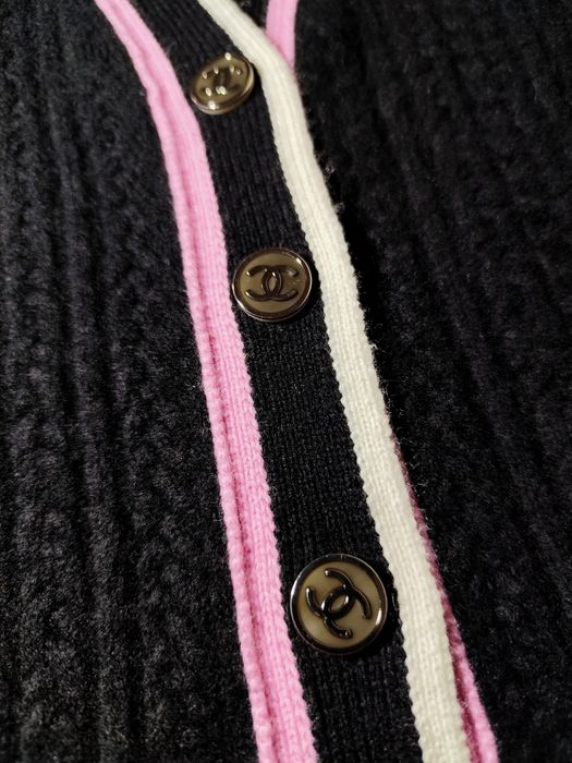 CHANEL жіночий кашеміровий чорний кардиган M-L в стилі old money