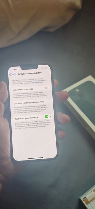 iPhone 13 128 w dobrym stanie