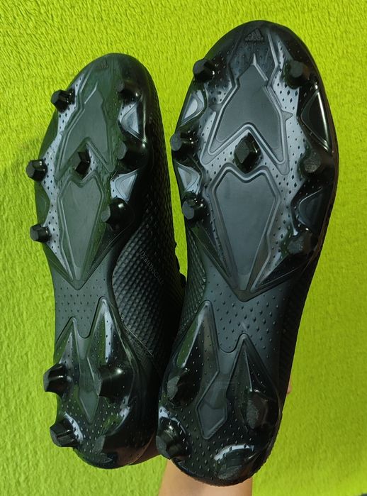 Бутсы Adidas Predator 20.3  р40.5