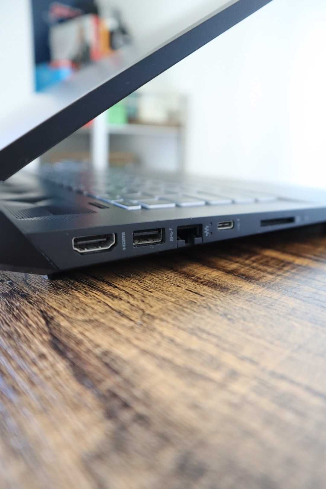 Portátil HP Pavilion Gaming Laptop 17