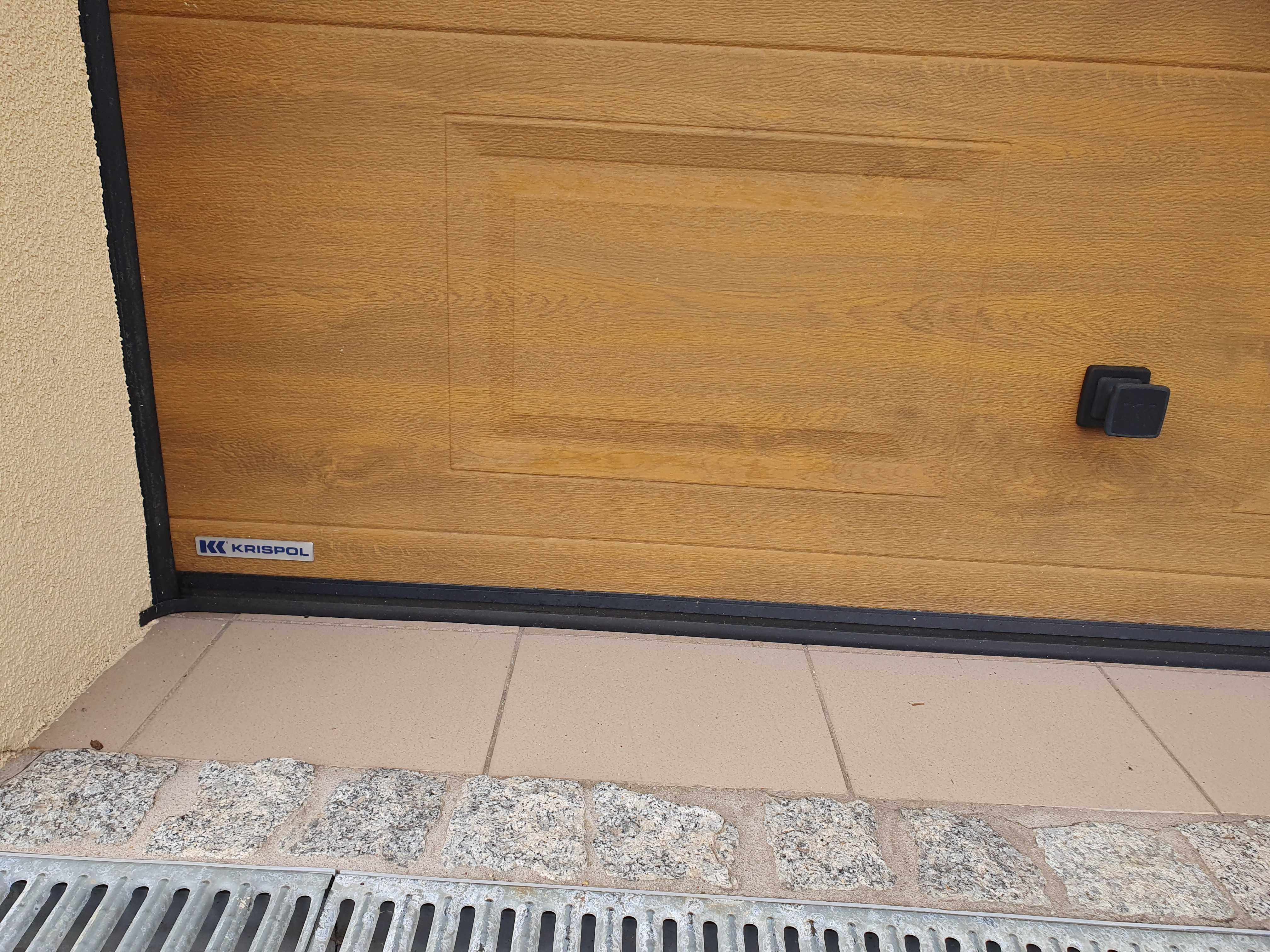 Brama garażowa Krispol  + osprzęt  + napęd.. Cały komplet 430 x 235 cm