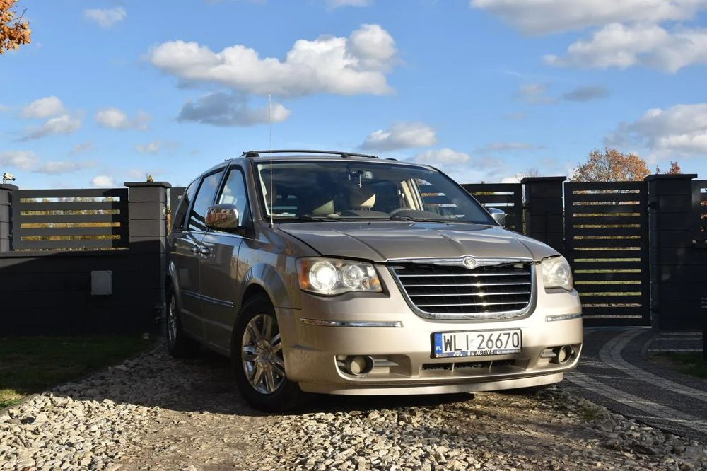 Chrysler Town & Country Chrysler Voyager town &COUNTRY