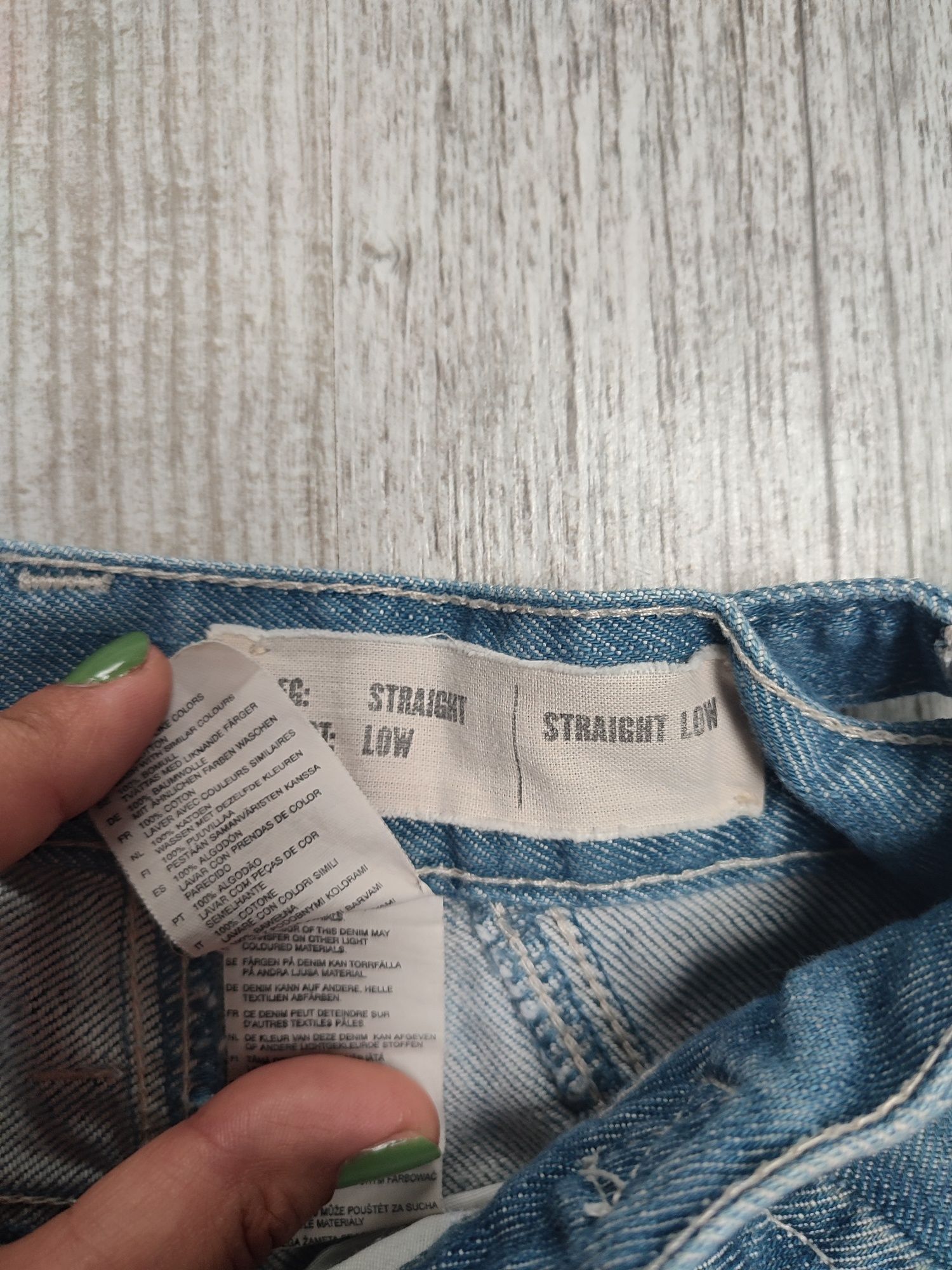 H&M 26 XS spodnie damskie jeansowe dżinsy proste niski stan kieszenie