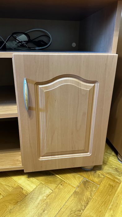 Piękna szafka RTV BODZIO olcha, półki i szafka