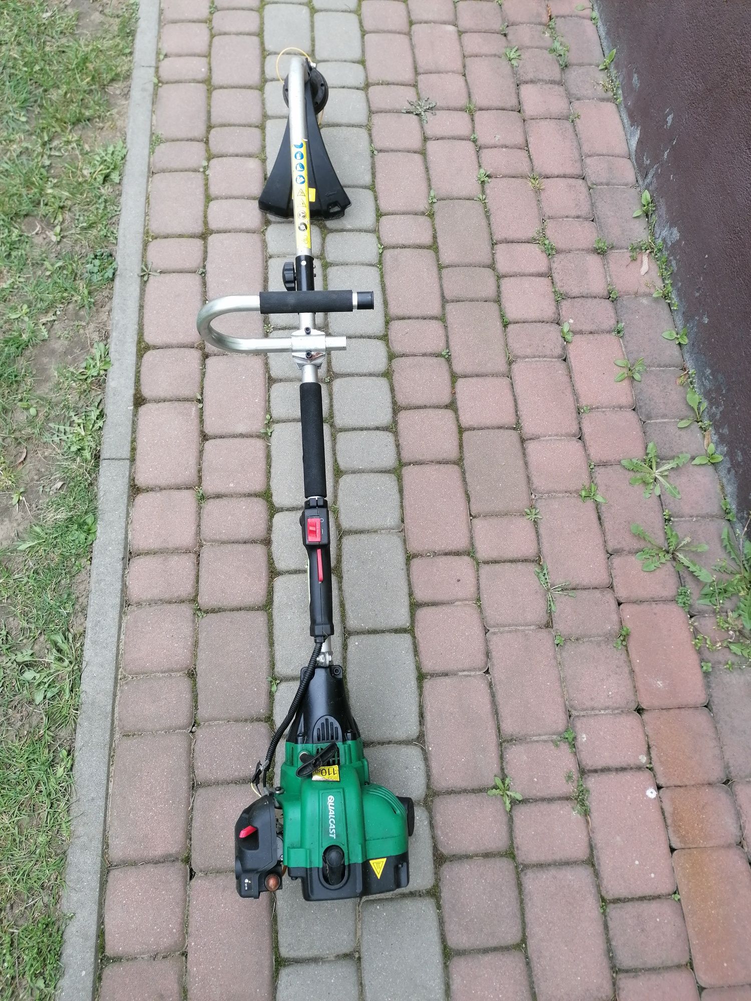 Podkaszarka Qulcast