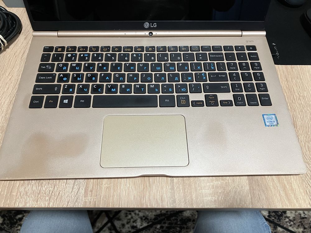 LG Gram 15z960 i5/8/256