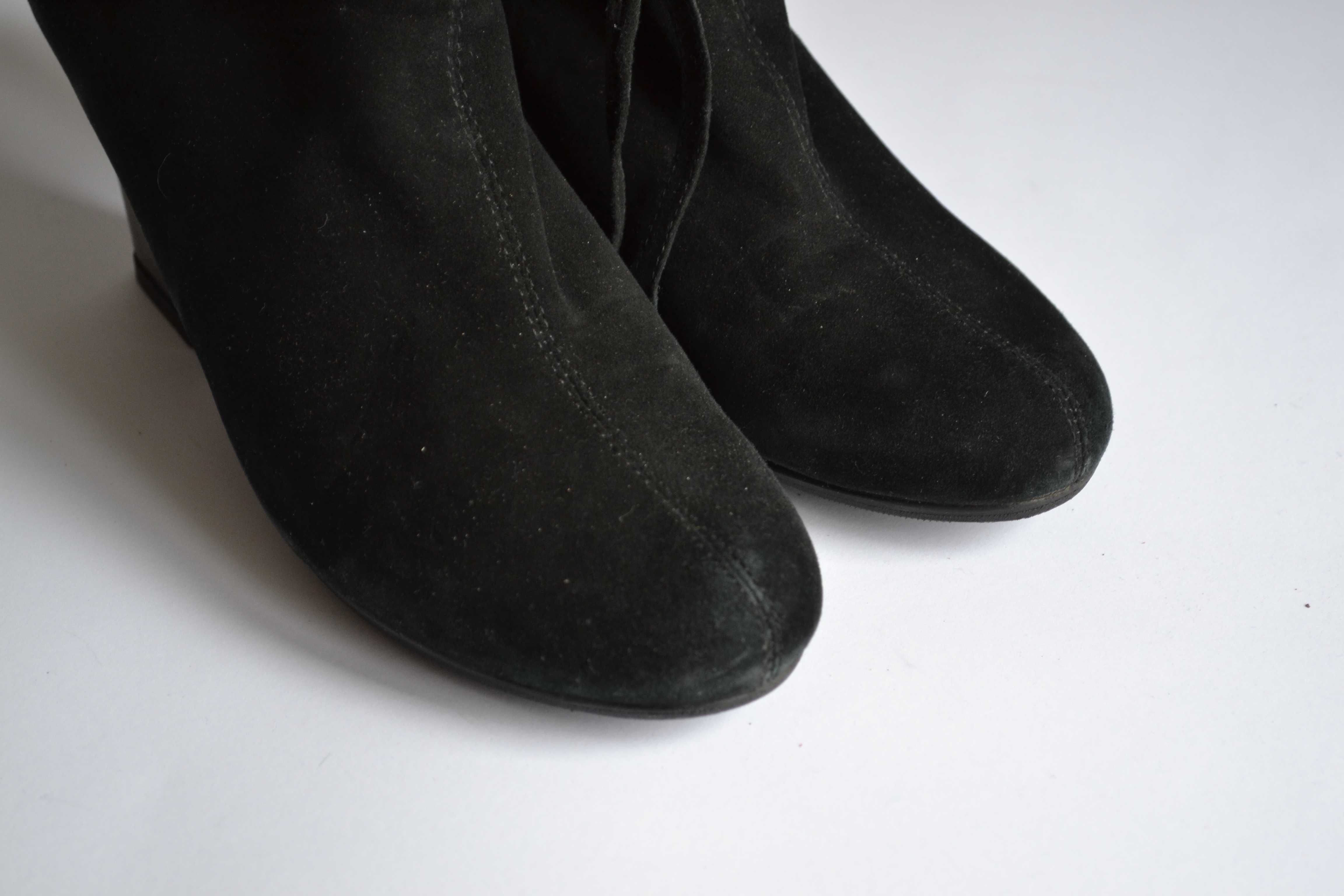 Женская обувь 38 размер полуботинки сапожки туфли черные