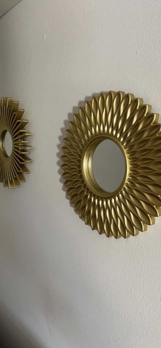 Dekoracja zestaw 3 luster w złotych ramkach do domu na ścianę