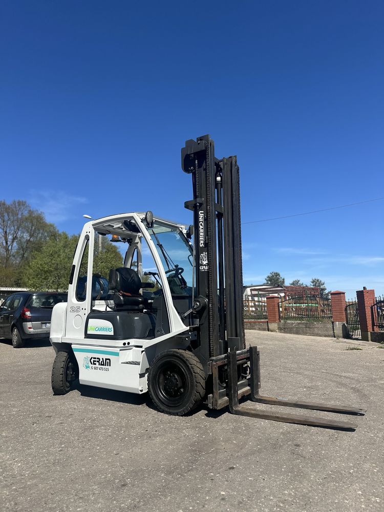 Wózek widłowy Nissan 2500 kg UniCarriers 2018 r idealny stan !