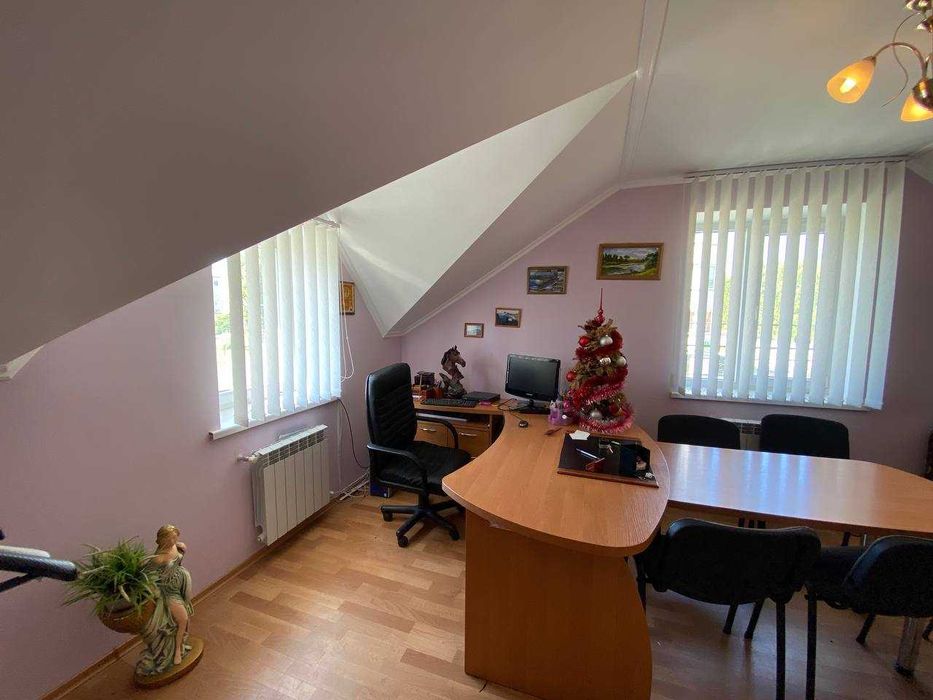 Продаж будинку 97,4м2, 3 кімнати, 3 поверхи. Відеонагляд. ID:700