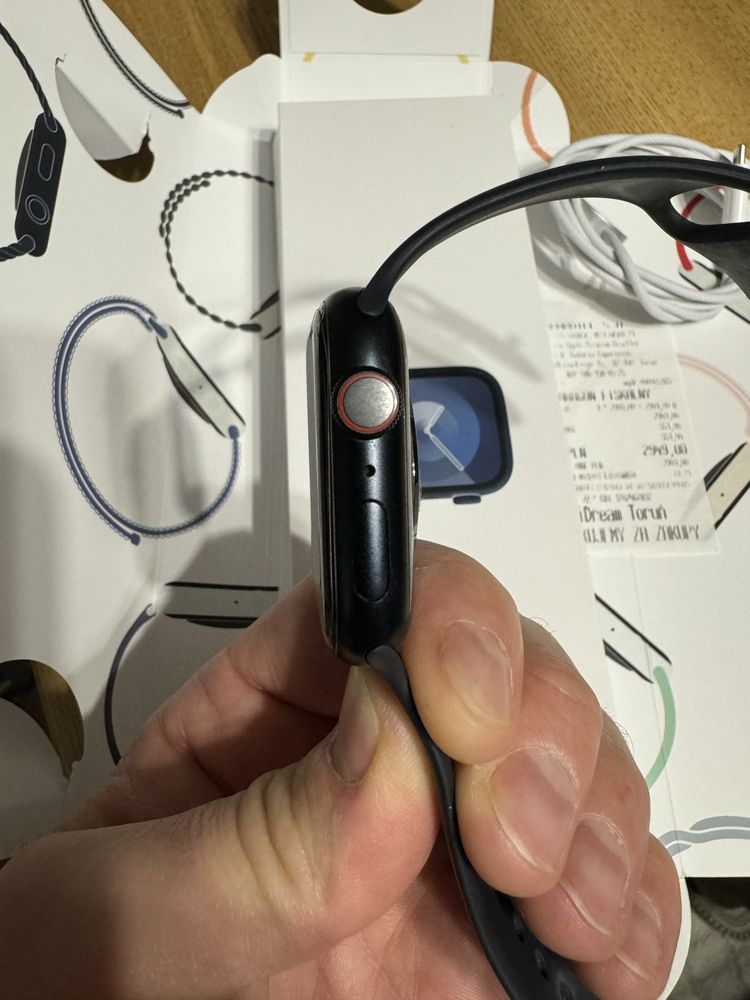 Apple Watch 9 LTE stan idealny