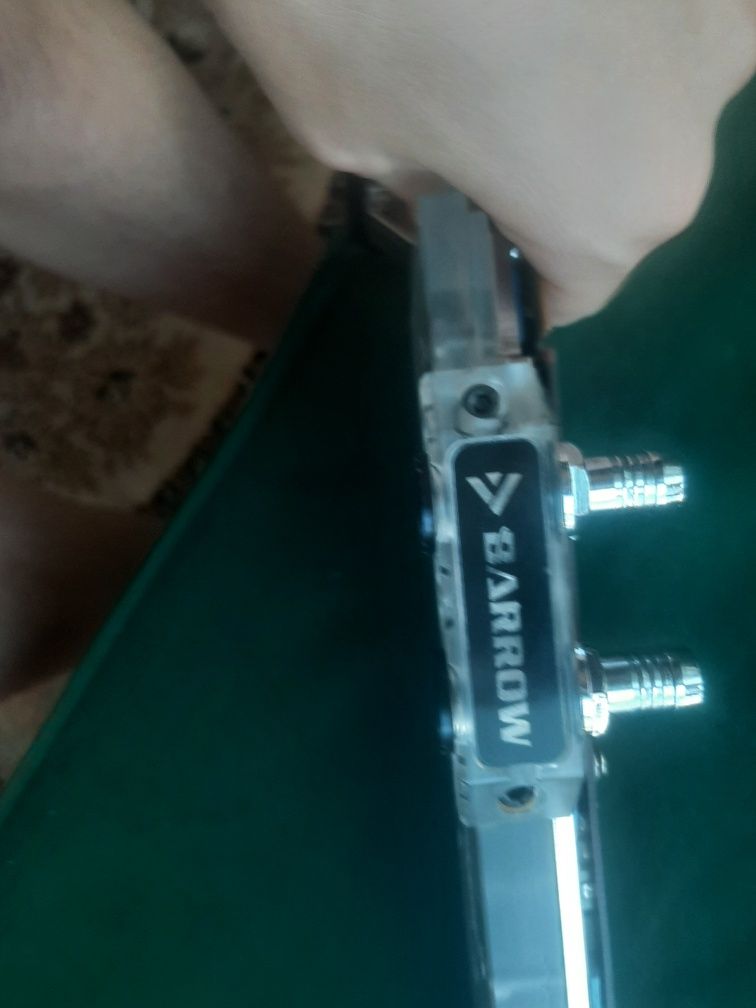 Продам відеокарту GTX 1080 Ti 11GB з водоблоком (під СВО)