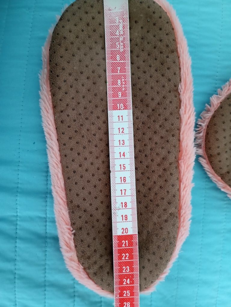 Três pantufinhas