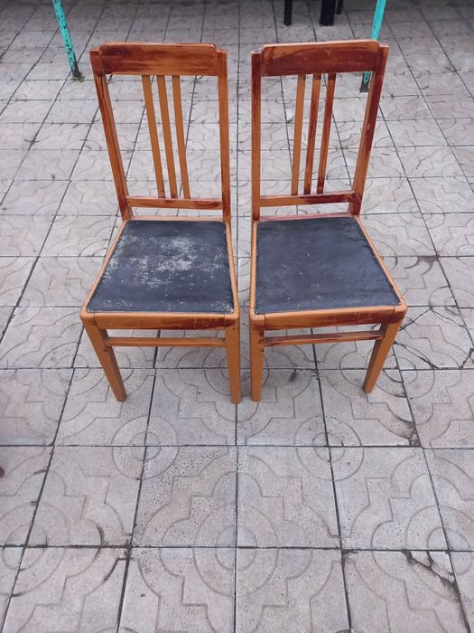 Стулья деревьянные