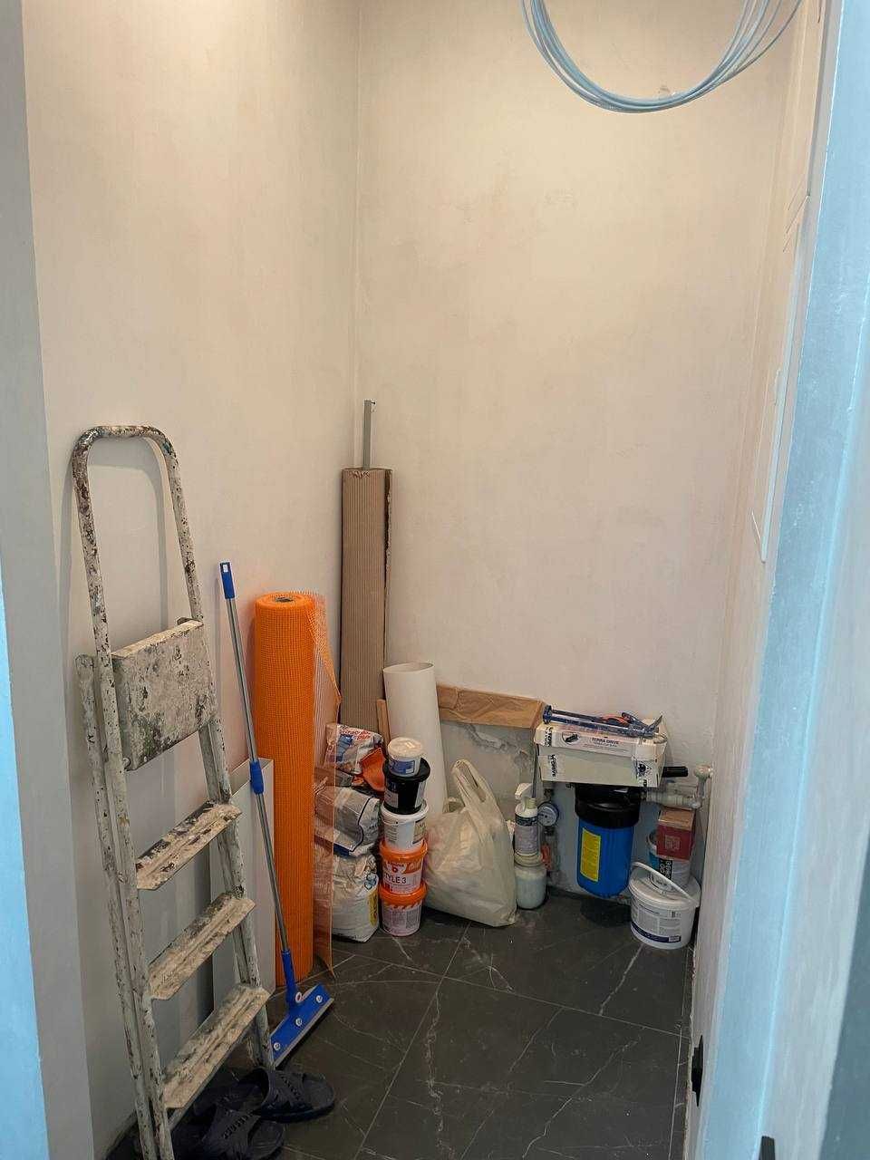 ПРОДАМ  1к Александра Поля