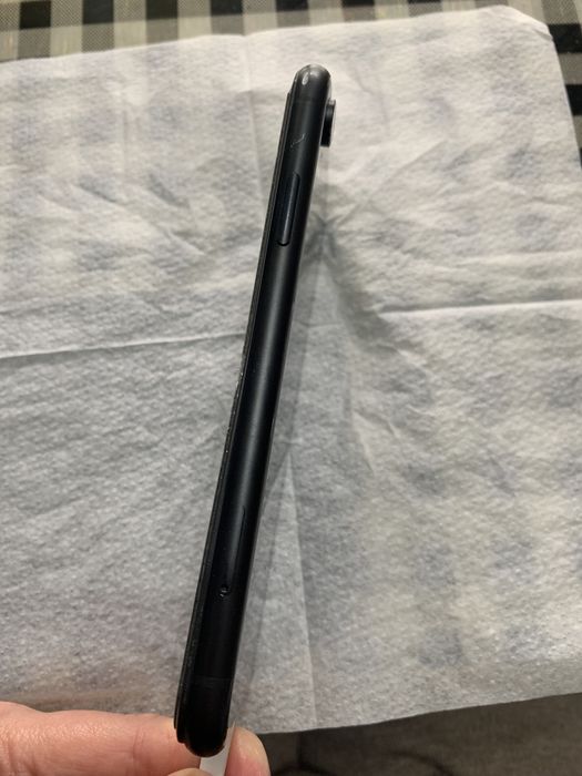 Б/у iPhone Xr на запч или под рем