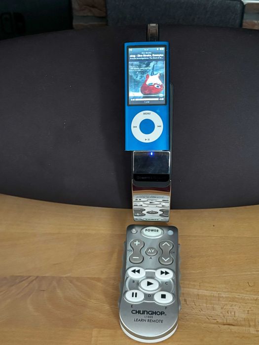 Sprzedam głośnik B&W Zeppelin Air + iPod Nano 5th Gen +pilot PROMOCJA!