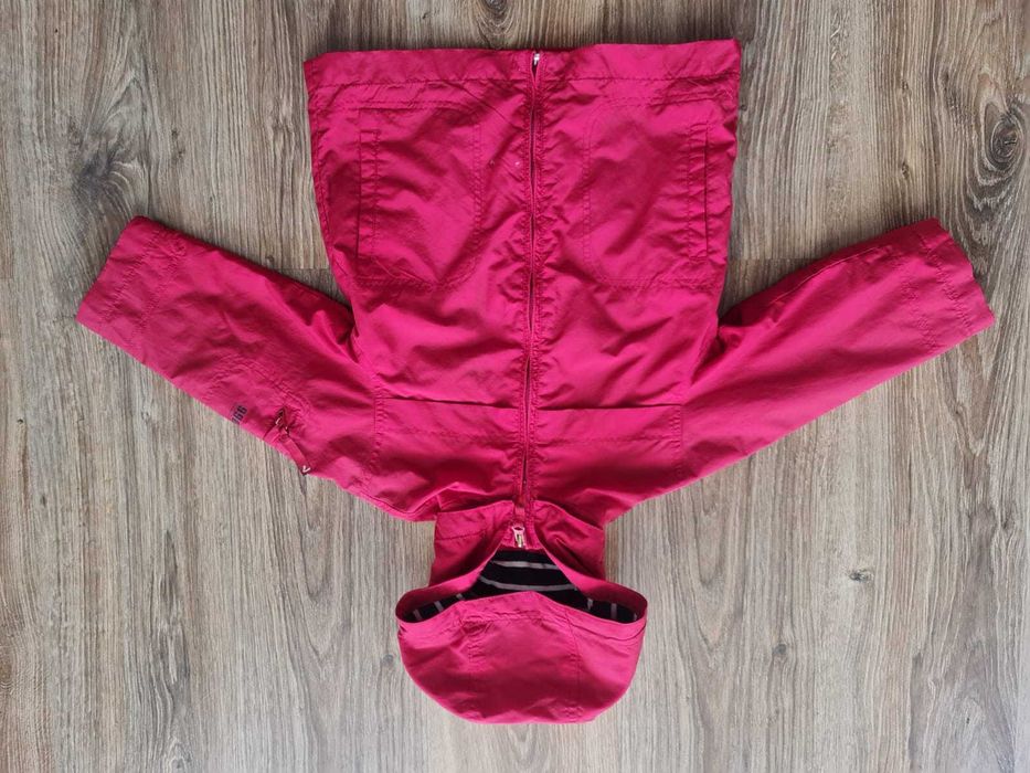 Kurteczka z kapturem r. 104