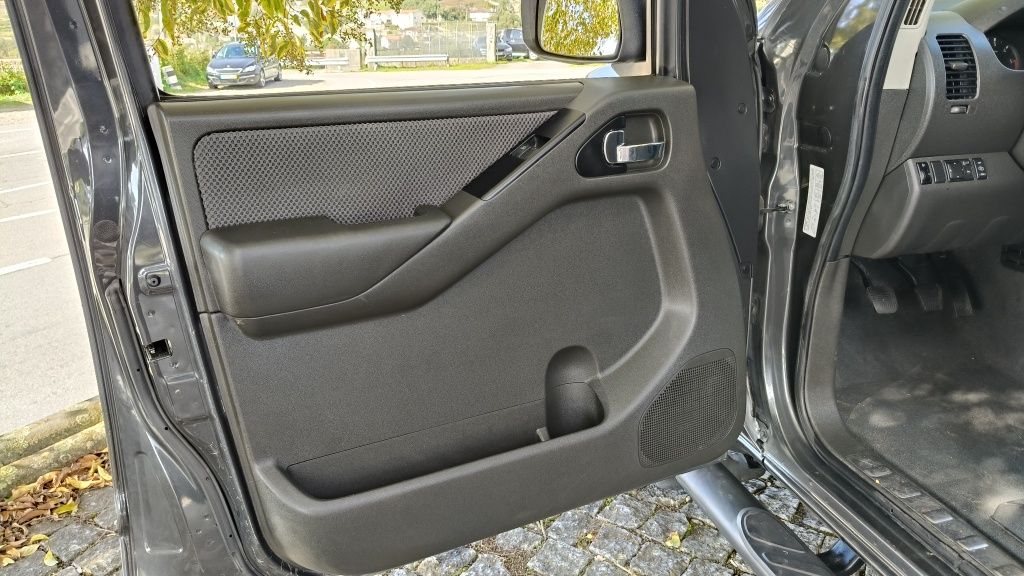 Nissan Navara 2.5, 190 cv, 2009