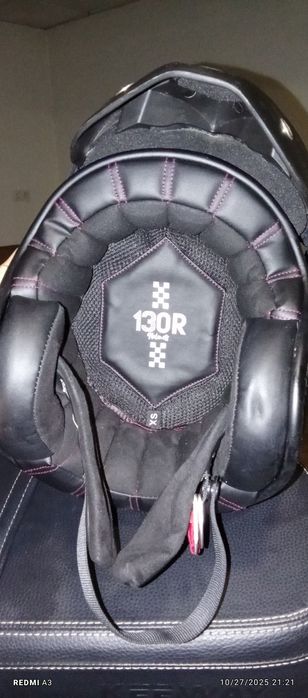 Vendo capacete de mota 130R com mascara de oferta