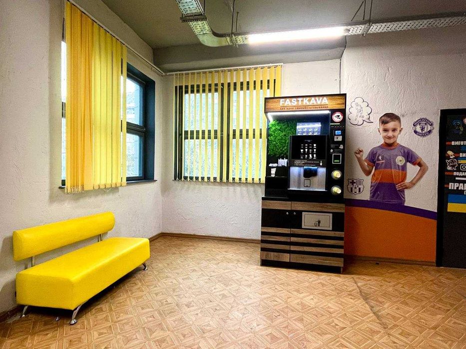 Приміщення 87 м2 під бізнес по вул. Лятошинського, Теремки