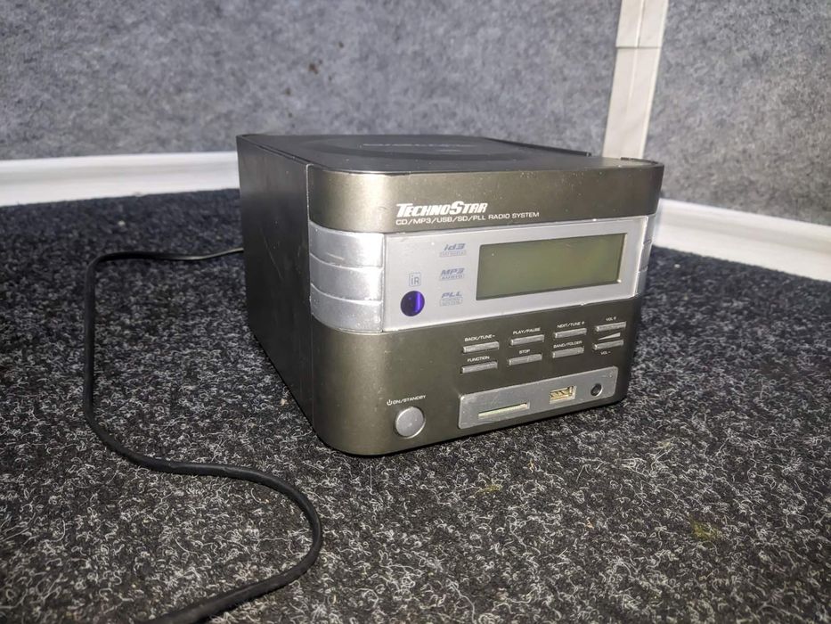 Technostar mcd7000r   Cd, mp3, usb, Fm програвач