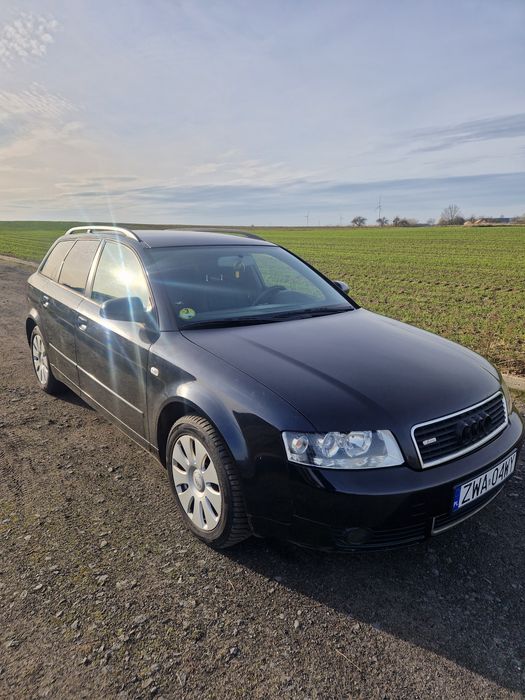 Audi A4 B6 2003r Kombi 1.9 TDi 130km HAK Nowy przegląd Zarejestrowana