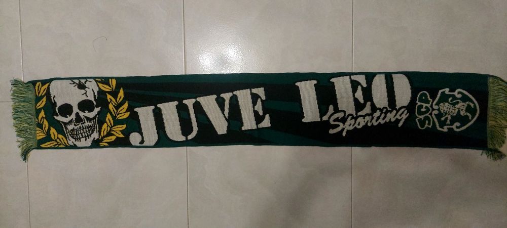 Cachecol Juve Leo