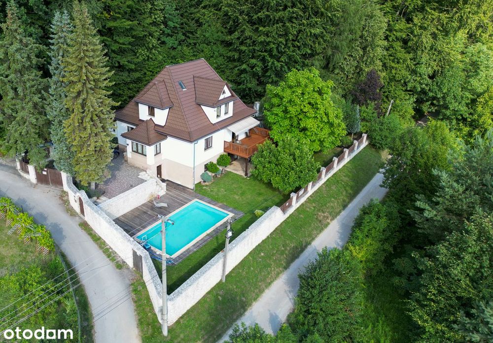 Stylowa rezydencja z widokiem, basenem - 25 km od Krakowa